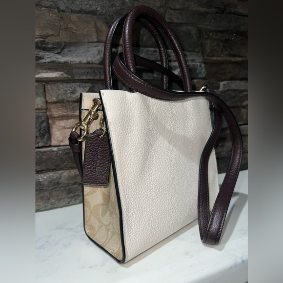 NWT✨COACH 🤎MINI CROSSBODY CALLY BAG🟤🤎⭐️ - Picture 11 of 16